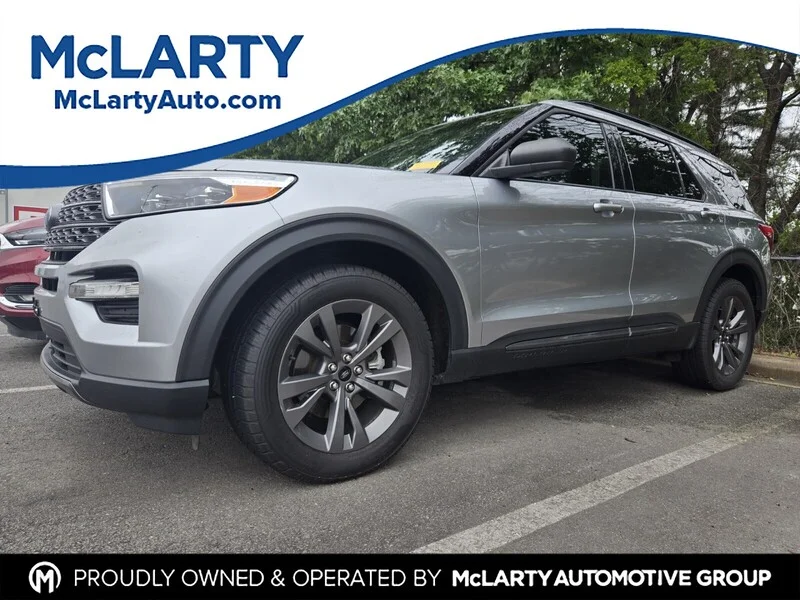 2021 Ford Explorer XLT 4WD's photo