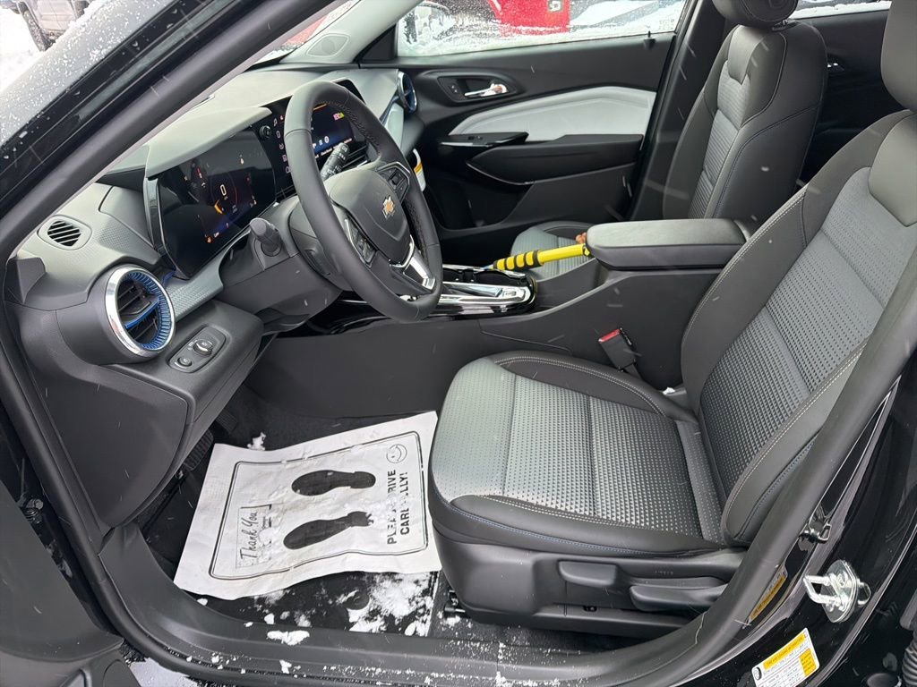 New 2026 Mosaic Black Metallic Chevrolet LT image 12