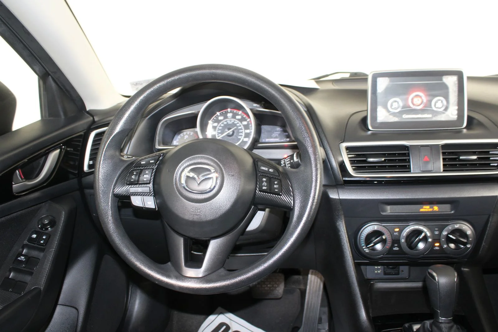 Used 2015 Black Mazda i Sport image 21