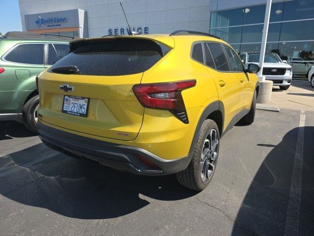 Used 2025 Nitro Yellow Chevrolet 2RS image 5