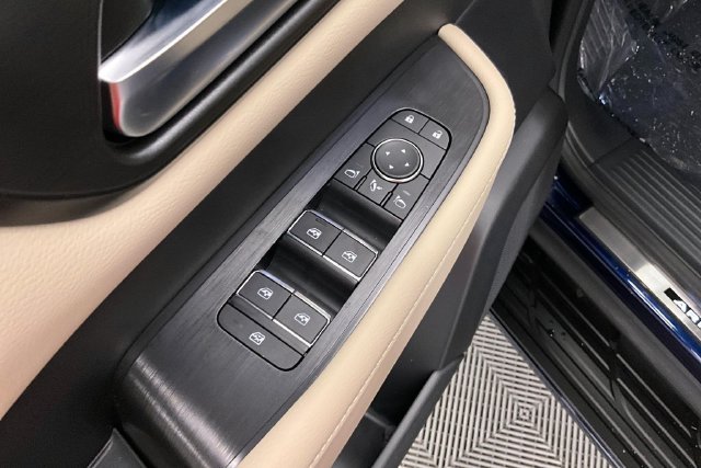 New 2026 Deep Ocean Blue Pearl Nissan Platinum Reserve image 32