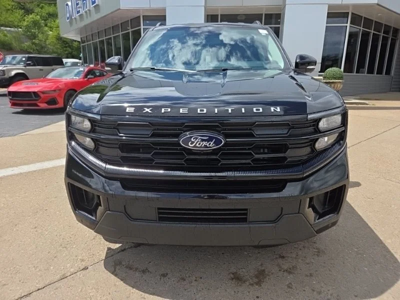 New 2026 Agate Black Metallic Ford Active image 2
