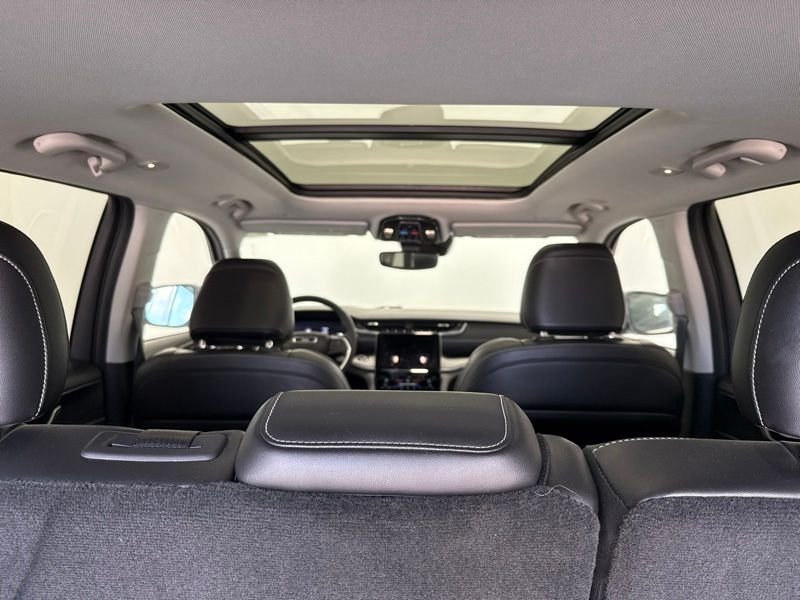 Used 2023 White Jeep Limited image 10