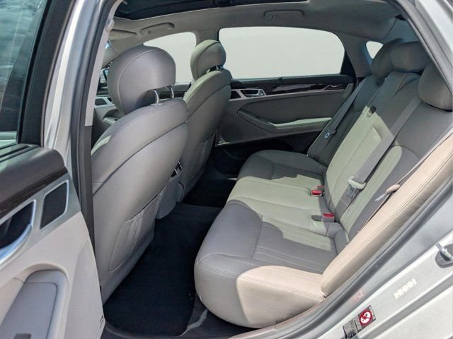 Used 2017 Silver Genesis 3.8 image 12