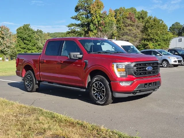 Used 2023 Red Ford XLT image 15