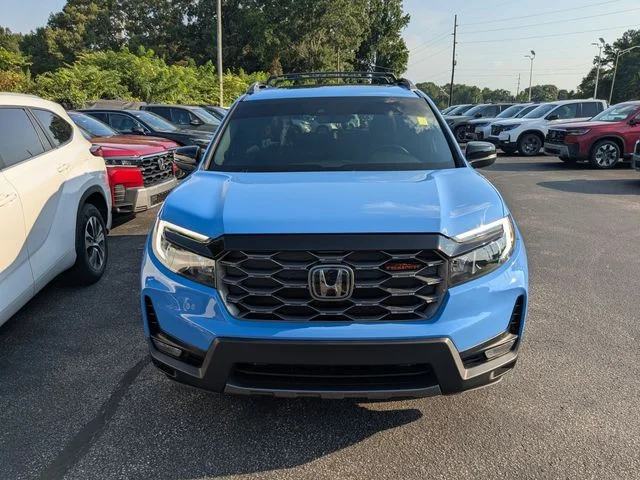 Used 2024 Diffused Sky Pearl Honda TrailSport image 3