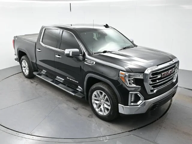 Used 2019 ONYX BLACK GMC SLT image 32