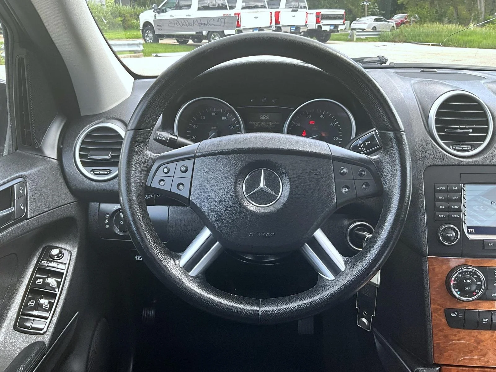 Used 2006 Black Mercedes-Benz ML 350 image 12