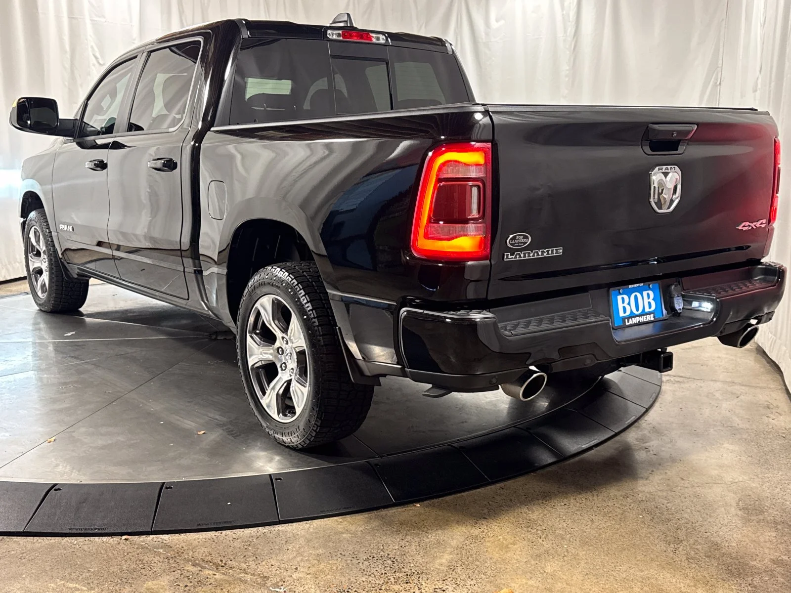Used 2024 Diamond Black Crystal Pearlcoat Ram Laramie image 9