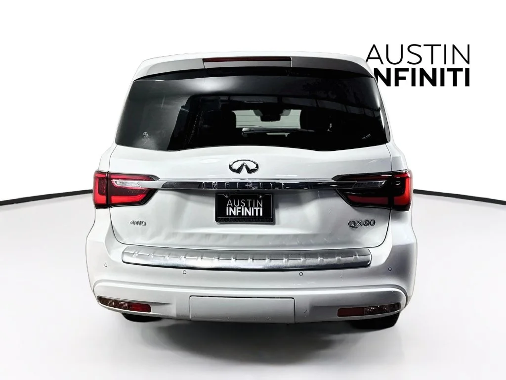 Certified Used 2024 Moonstone INFINITI Sensory image 9