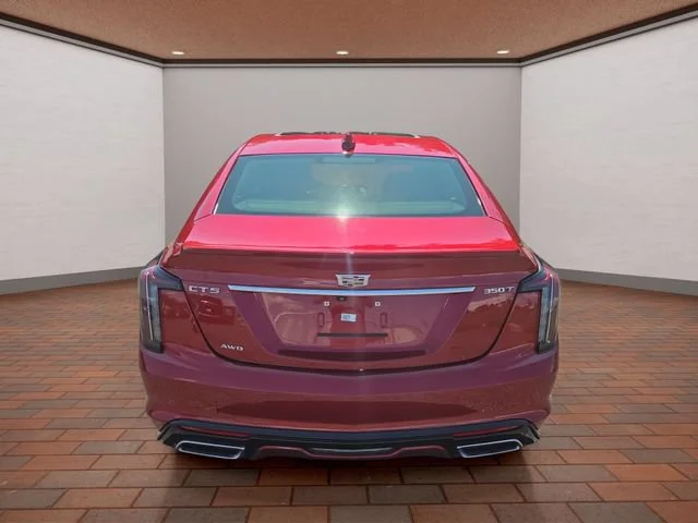 Used 2020 RED OBSESSION TINTCOAT Cadillac Sport image 34