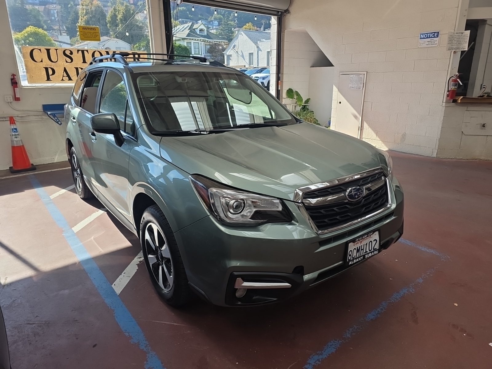 Used 2018 Green Subaru 2.5i Limited image 6