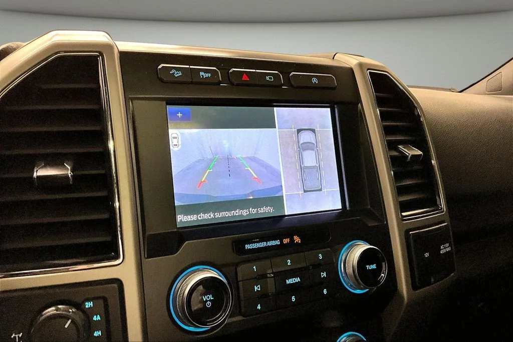 Used 2020 Black Ford Lariat image 15