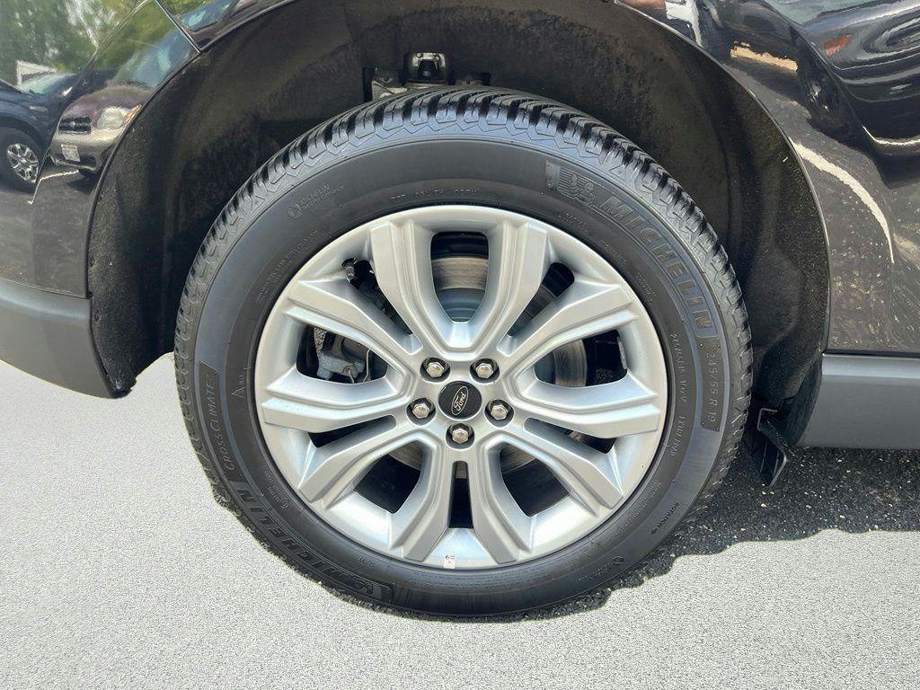 Used 2023 Black Ford Titanium image 27