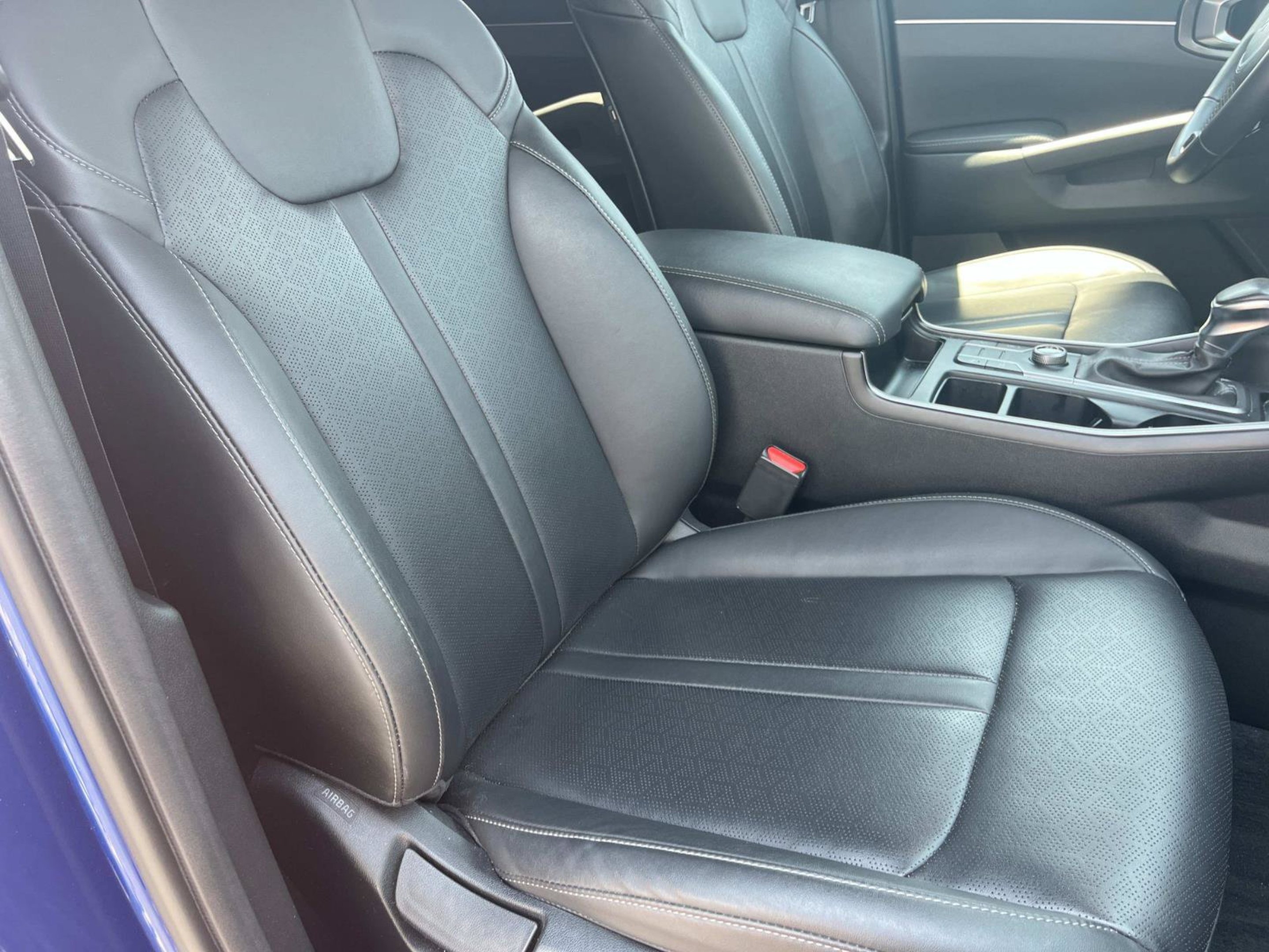 Used 2023 Sapphire Blue Kia S image 23