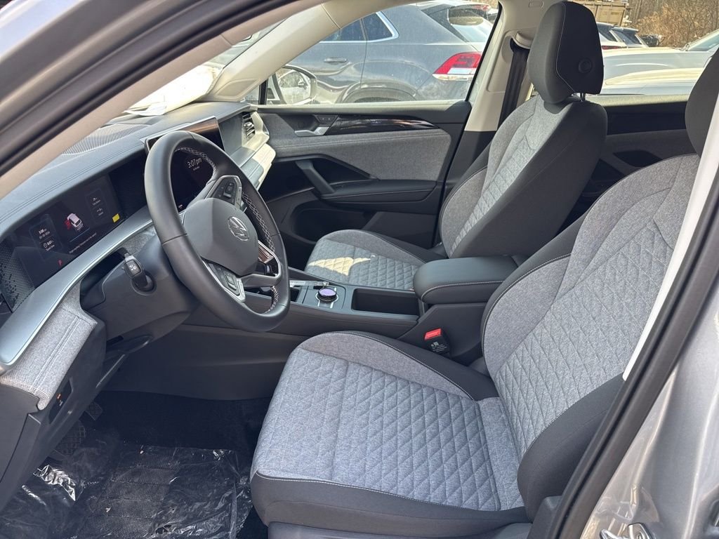 2025 Volkswagen Tiguan S - Photo 15