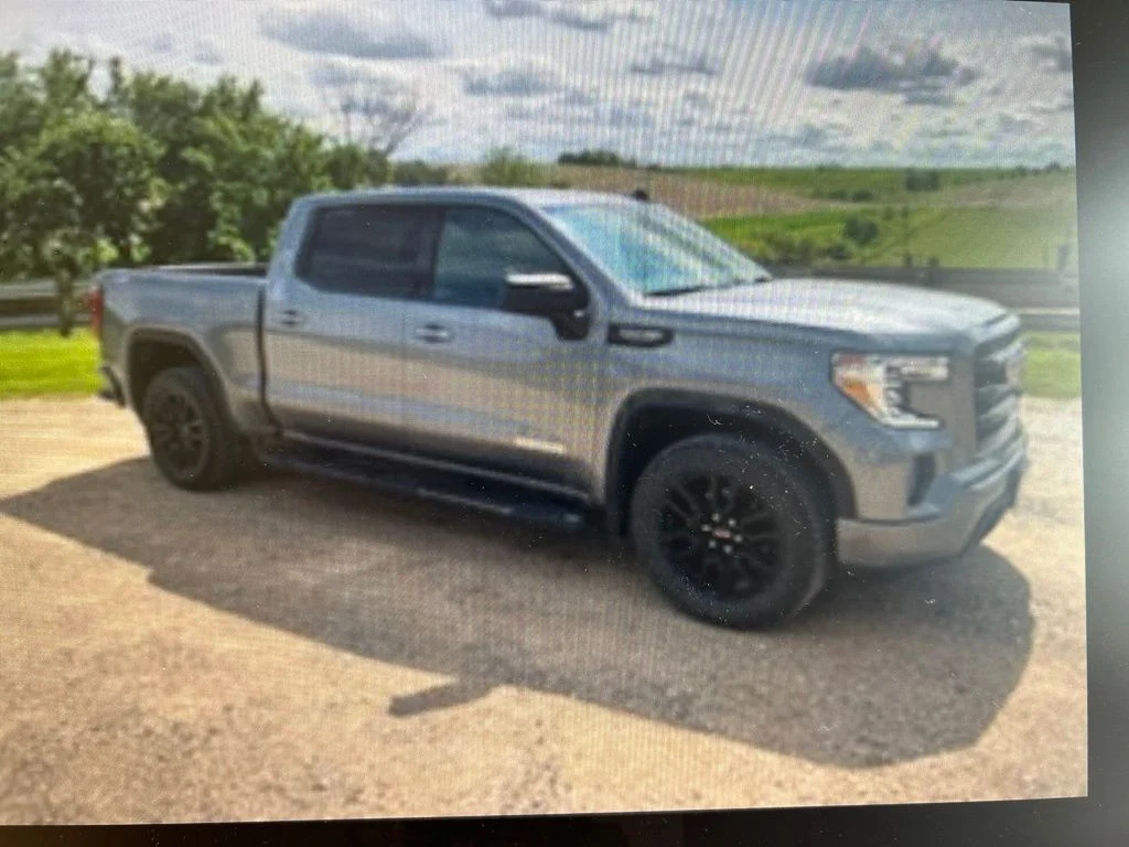 Certified Used 2022 Gray GMC Elevation image 7