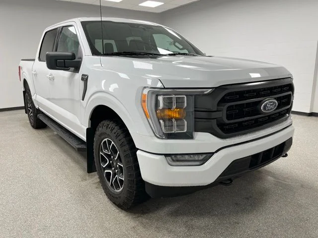 Used 2023 White Ford XLT image 2