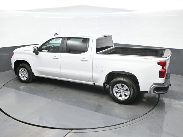 Used 2023 White Chevrolet LT image 11