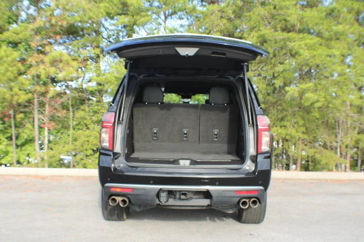 Used 2023 BLACK Chevrolet High Country image 21