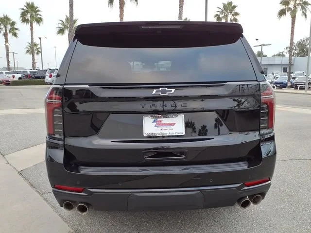 Used 2025 Black Chevrolet Z71 image 5