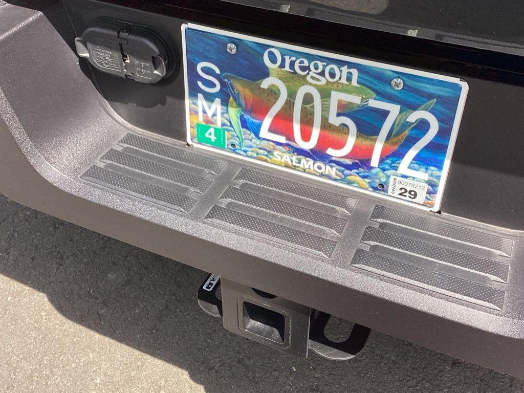 Certified Used 2025  Toyota SR5 image 19