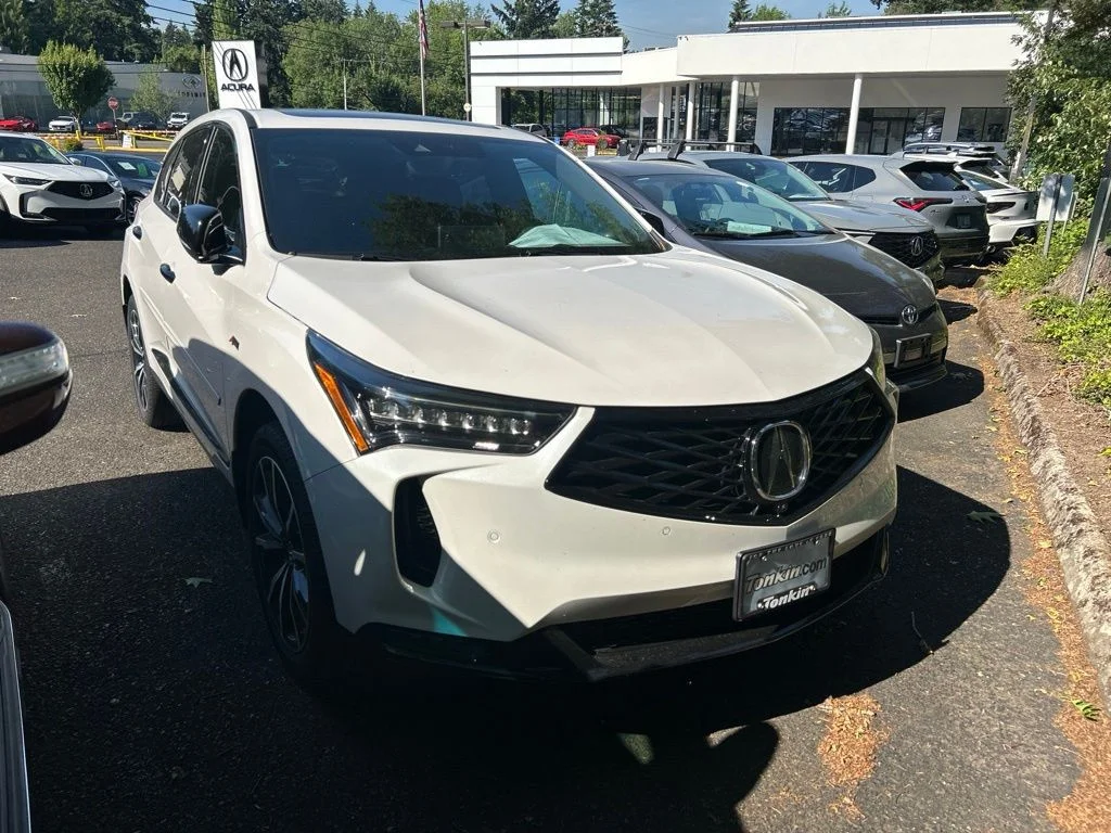 Used 2025 Platinum White Acura A-Spec Advance Package SH-AWD image 2