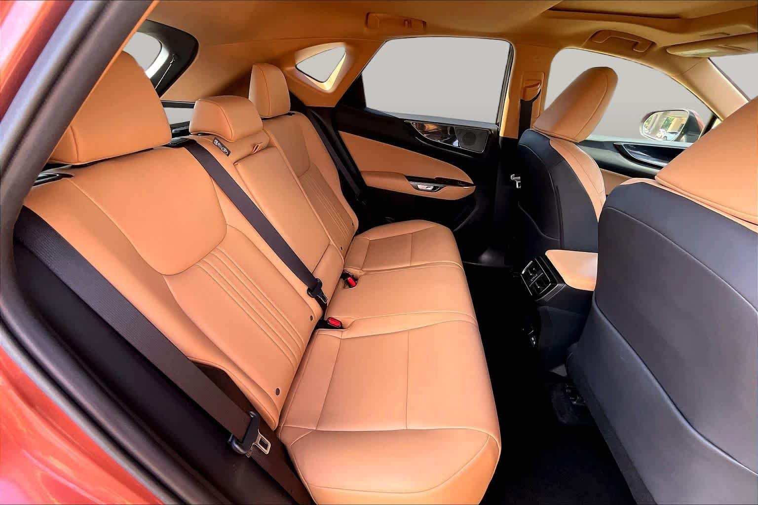 Certified Used 2025 COPPER CREST Lexus  image 19