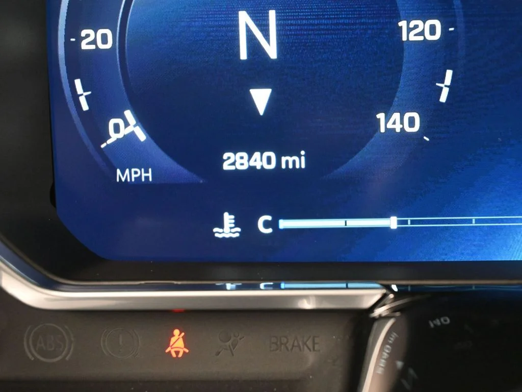 Used 2026 Summit White Chevrolet High Country image 42