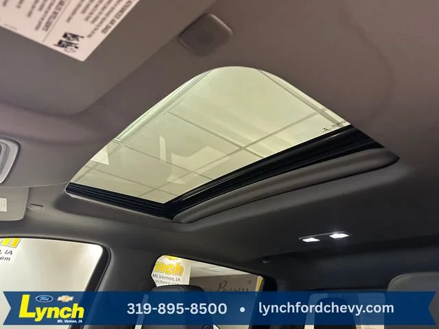 Used 2021 SATIN STEEL METALLIC Chevrolet LT Trail Boss image 4