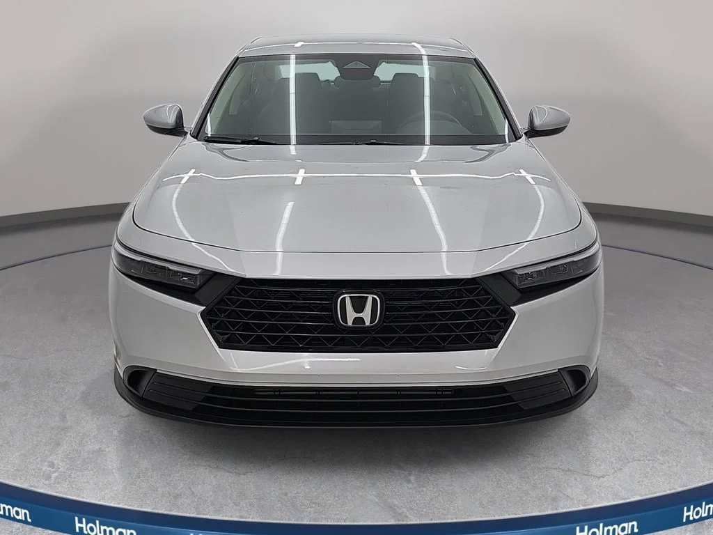 New 2026 Solar Silver Metallic Honda LX image 2