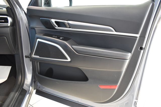 2022 Kia Telluride LX - Photo 12