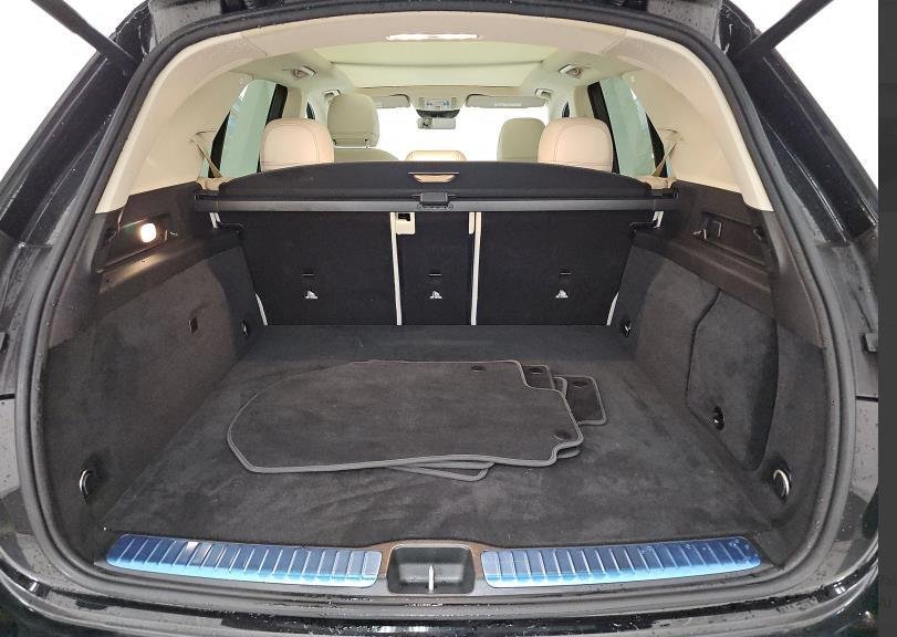 Used 2024 Black Mercedes-Benz GLE 450e Plug-In Hybrid image 5