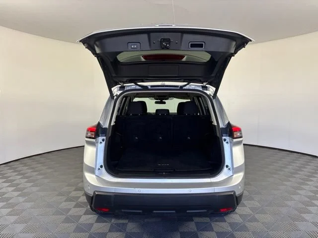 Used 2025 Silver Nissan SV image 25