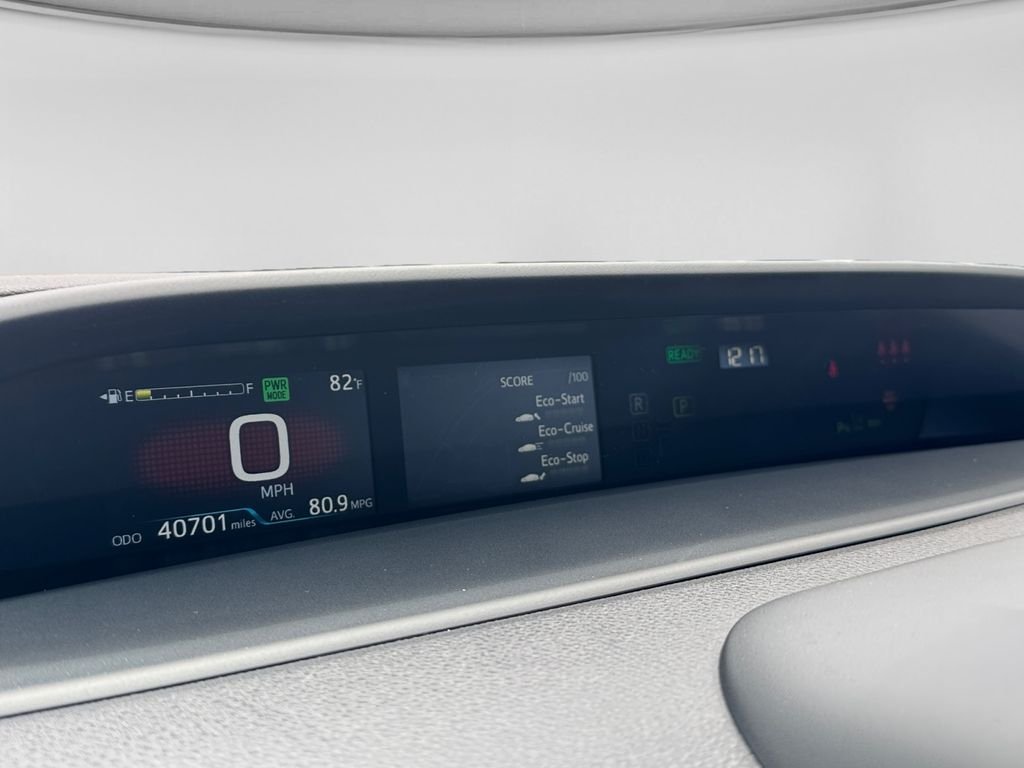 Used 2021 Pearl Toyota Limited image 14