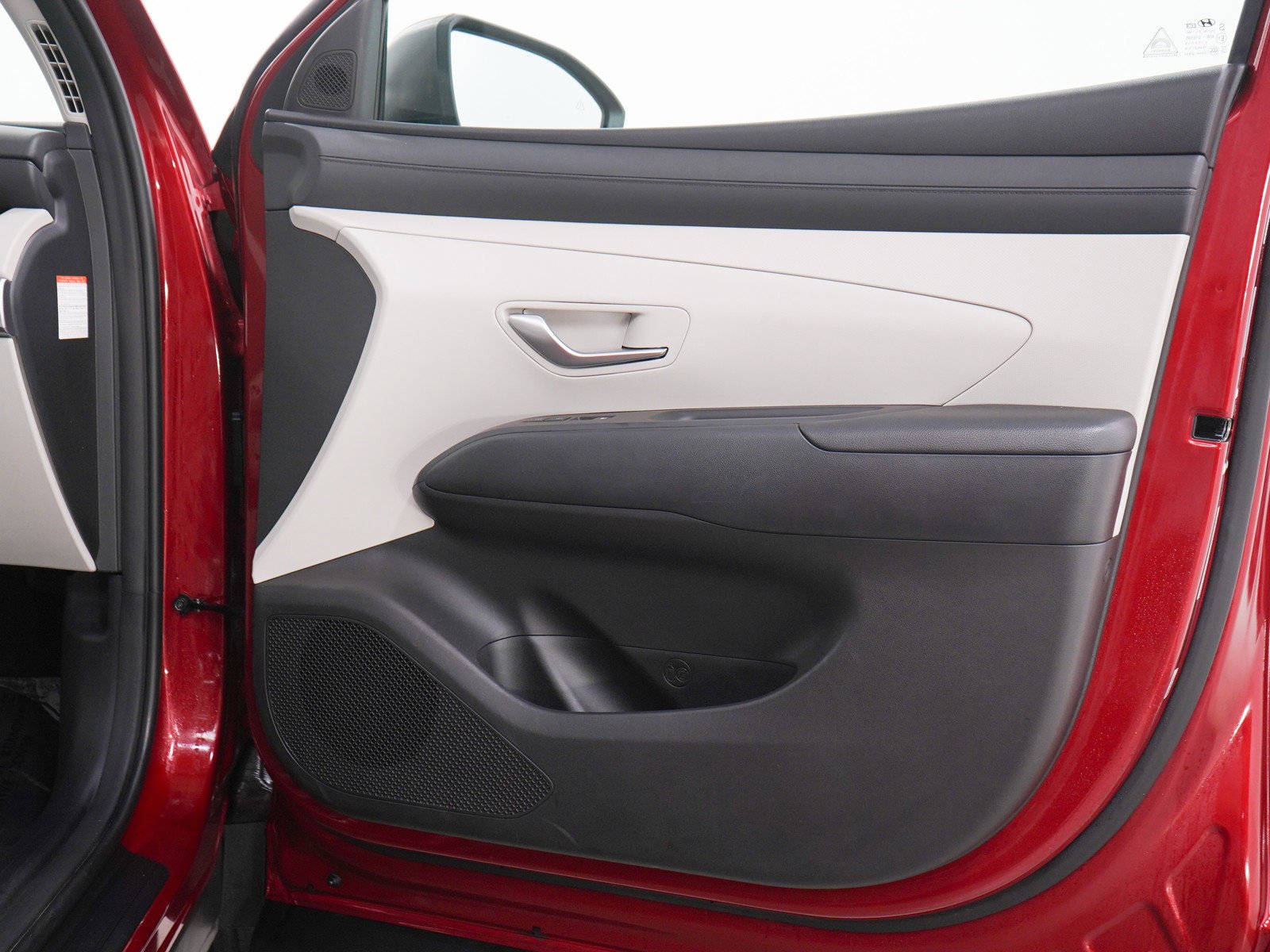 Used 2025 Ultimate Red Hyundai Blue AWD image 9