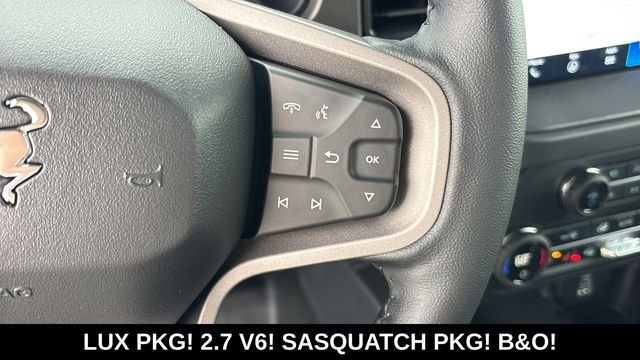 New 2026 Avalanche Gray Ford Badlands image 15
