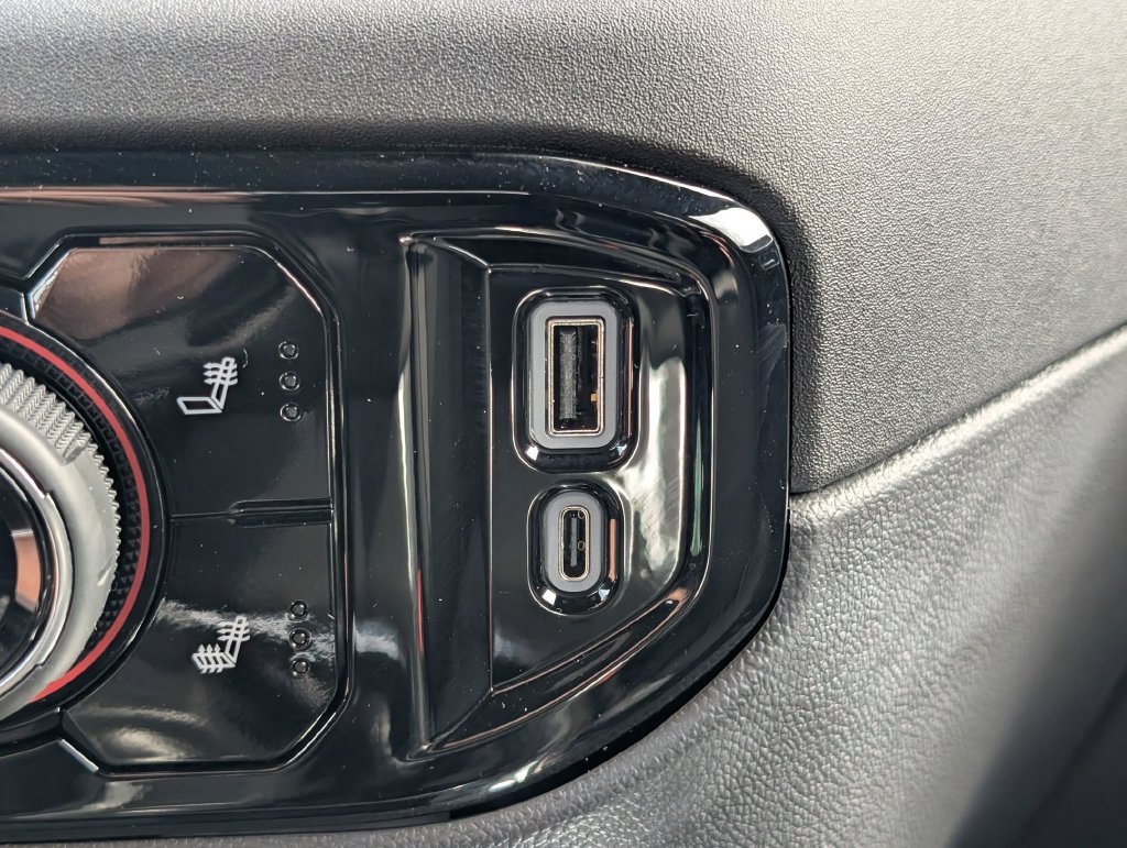 2026 Chevrolet Silverado 1500 LT - Photo 33