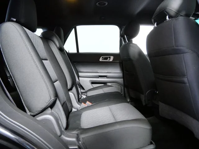 Used 2014 Black Ford XLT image 12