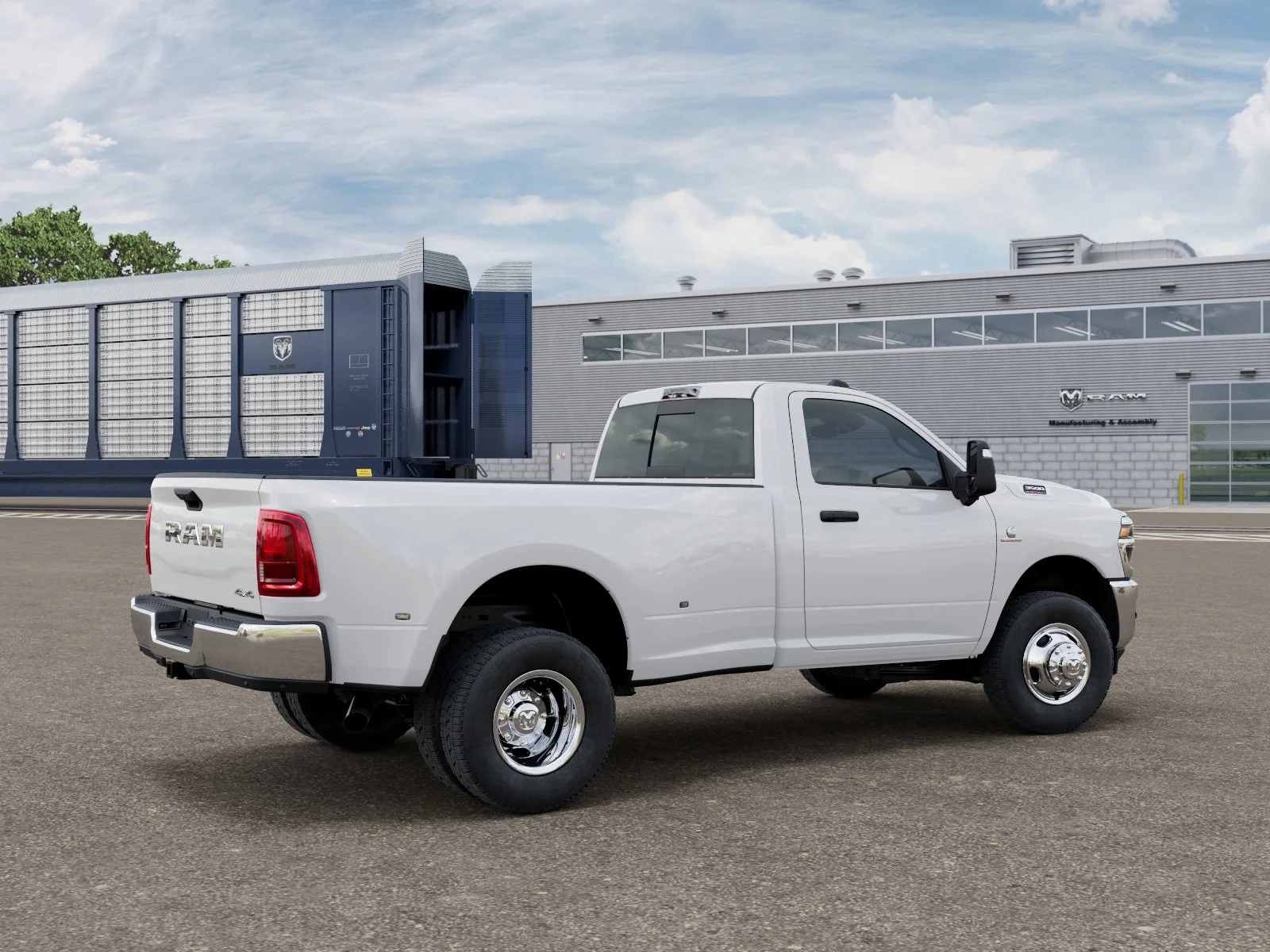 New 2026 Bright White Clear-Coat Exterior Paint RAM Tradesman image 30