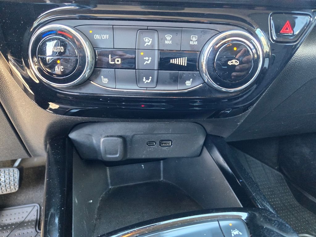 Used 2025 Gray Chevrolet LT image 15