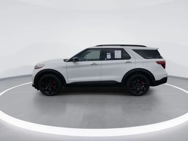 Used 2022 White Ford ST image 5