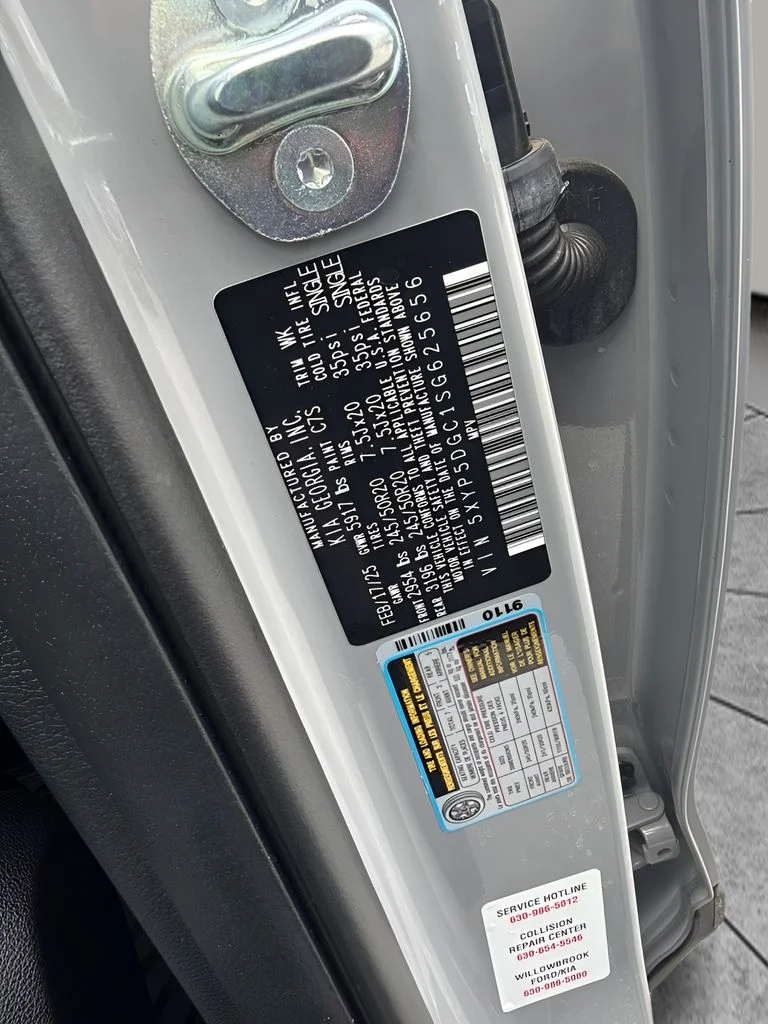 Used 2025 Gray Kia SX-Prestige X-Line image 27