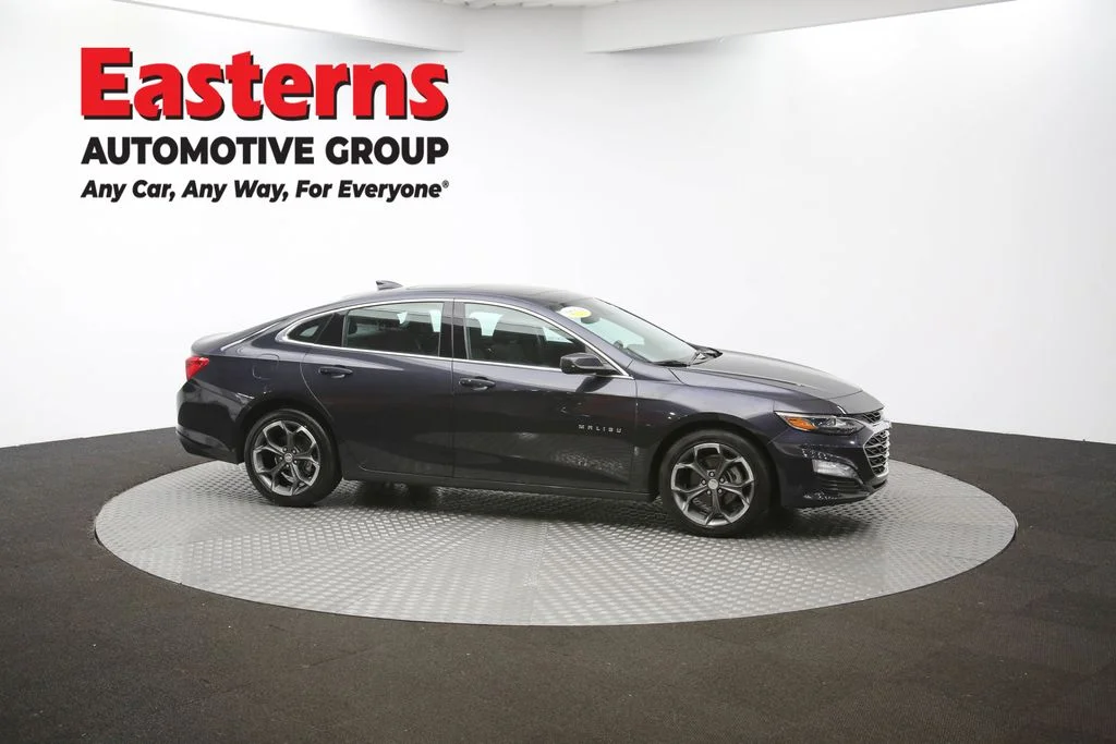 Used 2023 Gray Chevrolet LT image 46