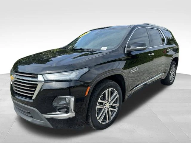 Used 2022 Black Chevrolet High Country image 3