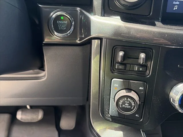 Used 2023 Gray Ford XLT image 18