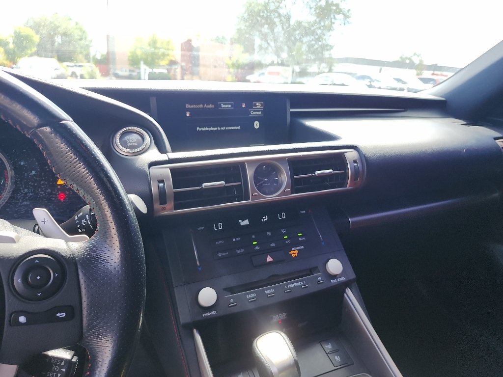 Used 2015 Starfire Pearl Lexus  image 29