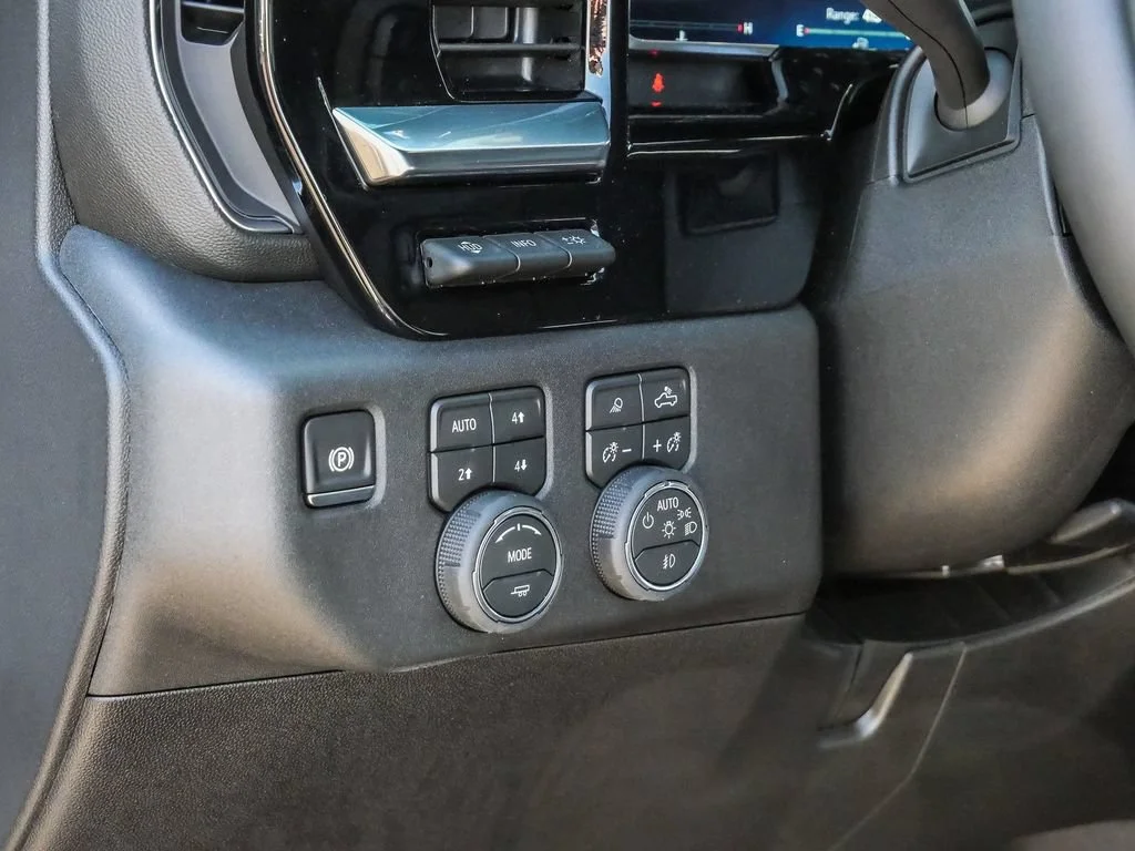 2026 Chevrolet Silverado 3500 HD High Country - Photo 38