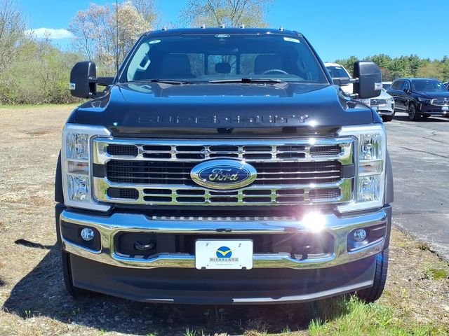 New 2026 Agate Black Metallic Ford F-550® XL image 2
