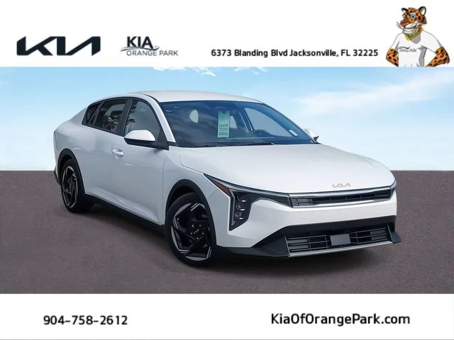 New 2025 Snow White Pearl Kia EX image 1